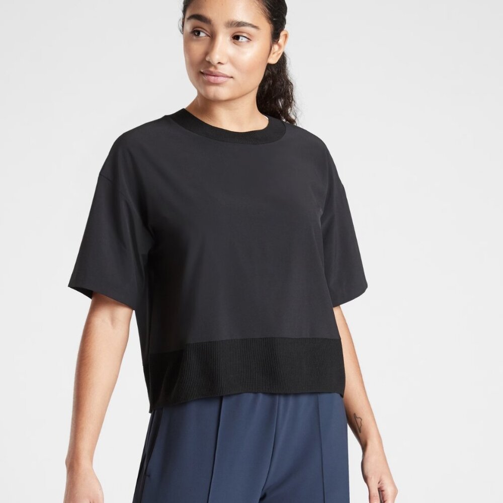 NWT Athleta Zephyr Crop Tee, BLACK SIZE XS